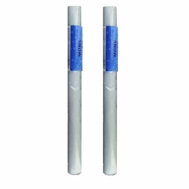2x stuks kunstsneeuw dekens / kleden brandvertragend 240 x 90 cm